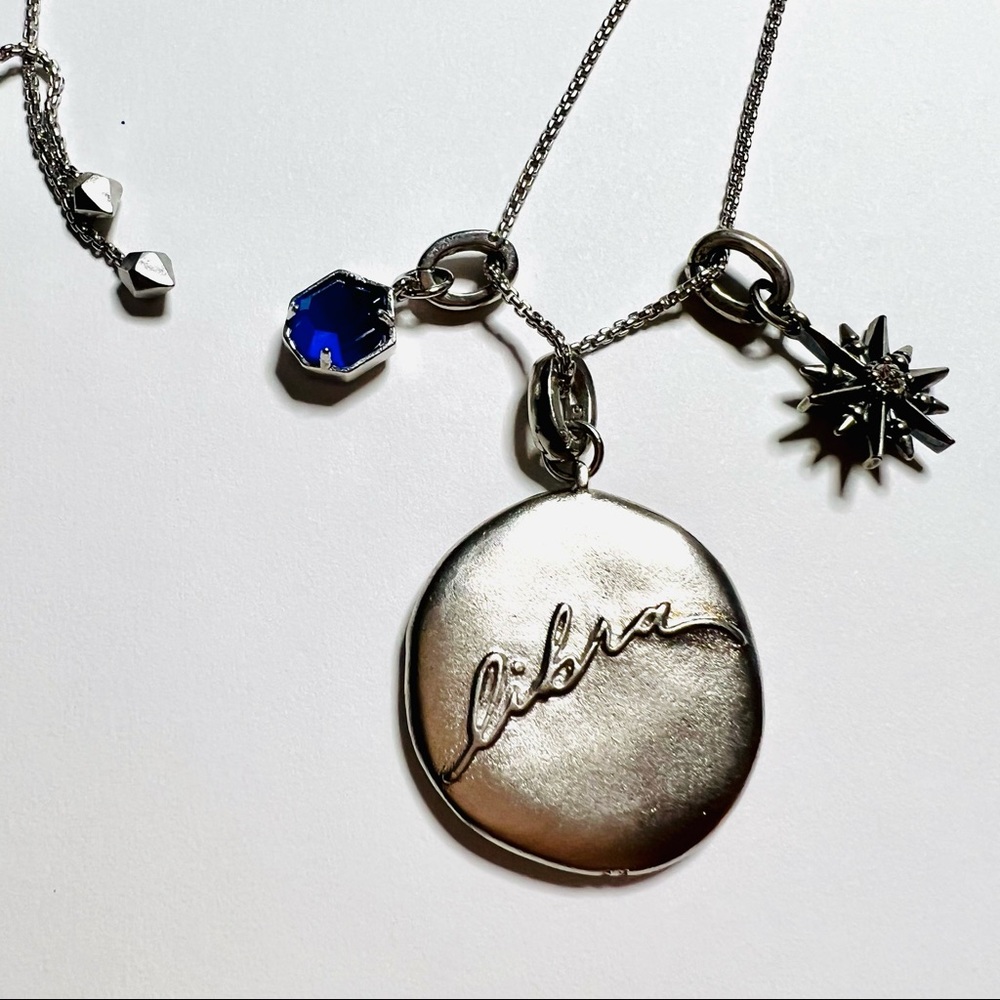NWT KENDRA SCOTT HOROSCOPE LIBRA CHARM COIN PENDANT NECKLACE - Picture 7 of 9